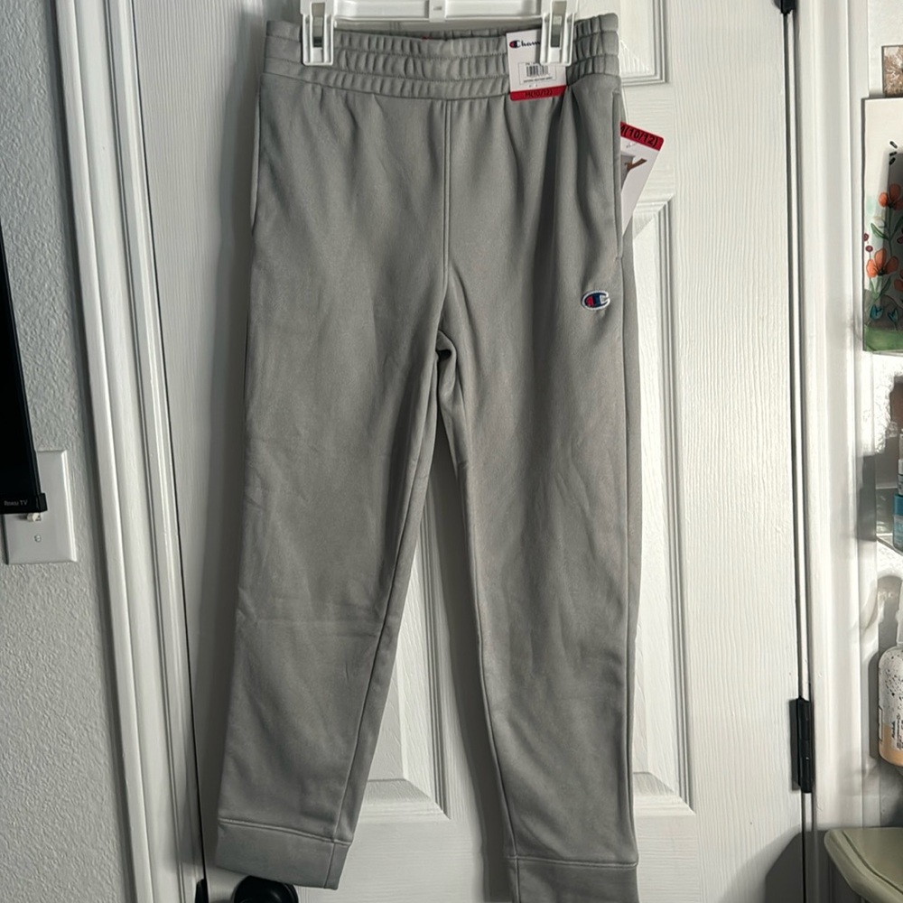 Champion kids sweat  pants M 10/12